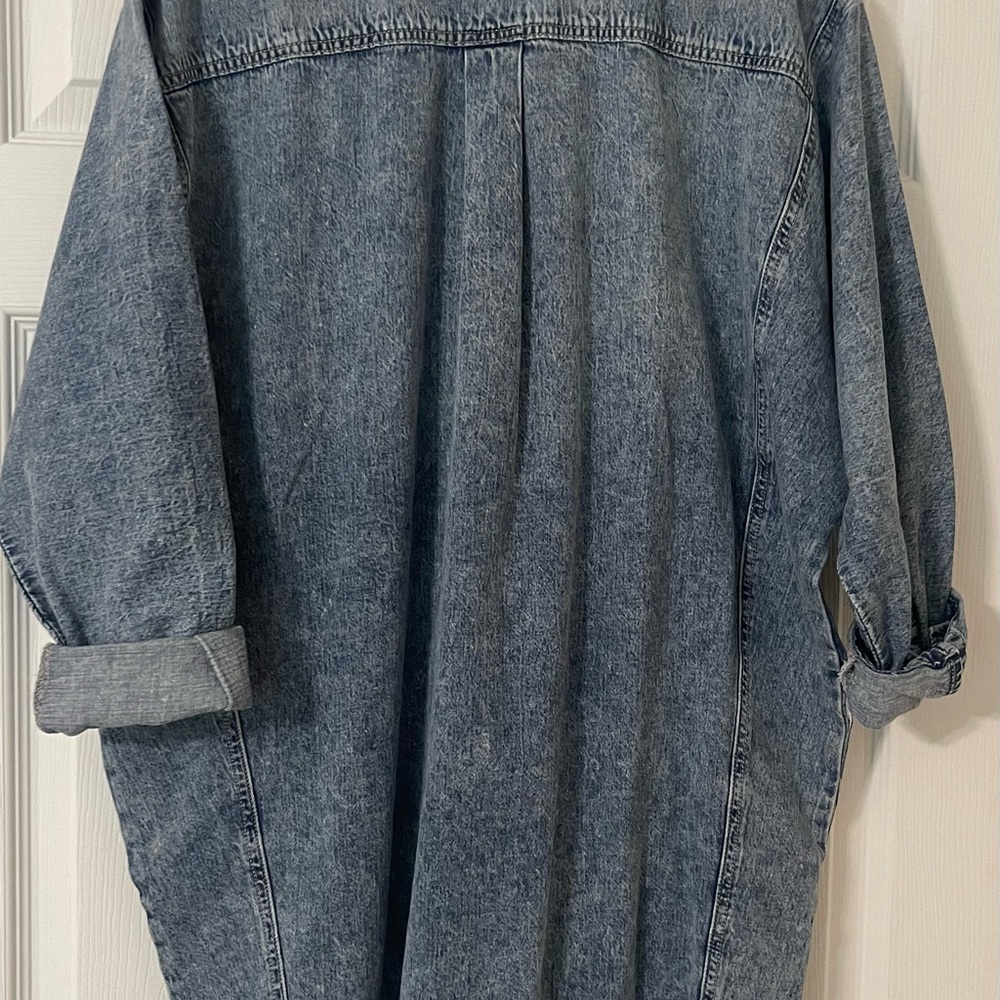 Universal Thread Blue Long Sleeve
Dolman Shirt Dress. Size: Medium. - Picture 2 of 2